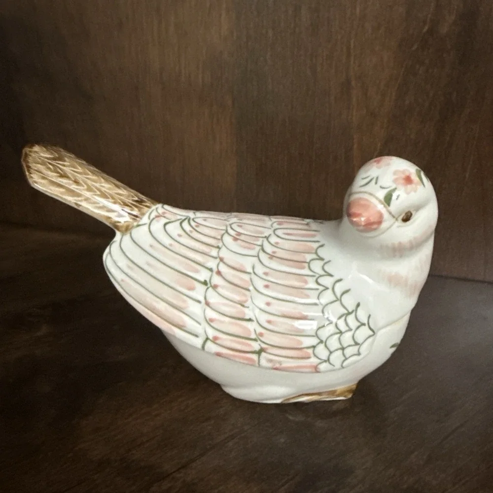 Ceramic Bird Trinket/ Jewelry Box Flowers Motifs Handcrafted In Thailand